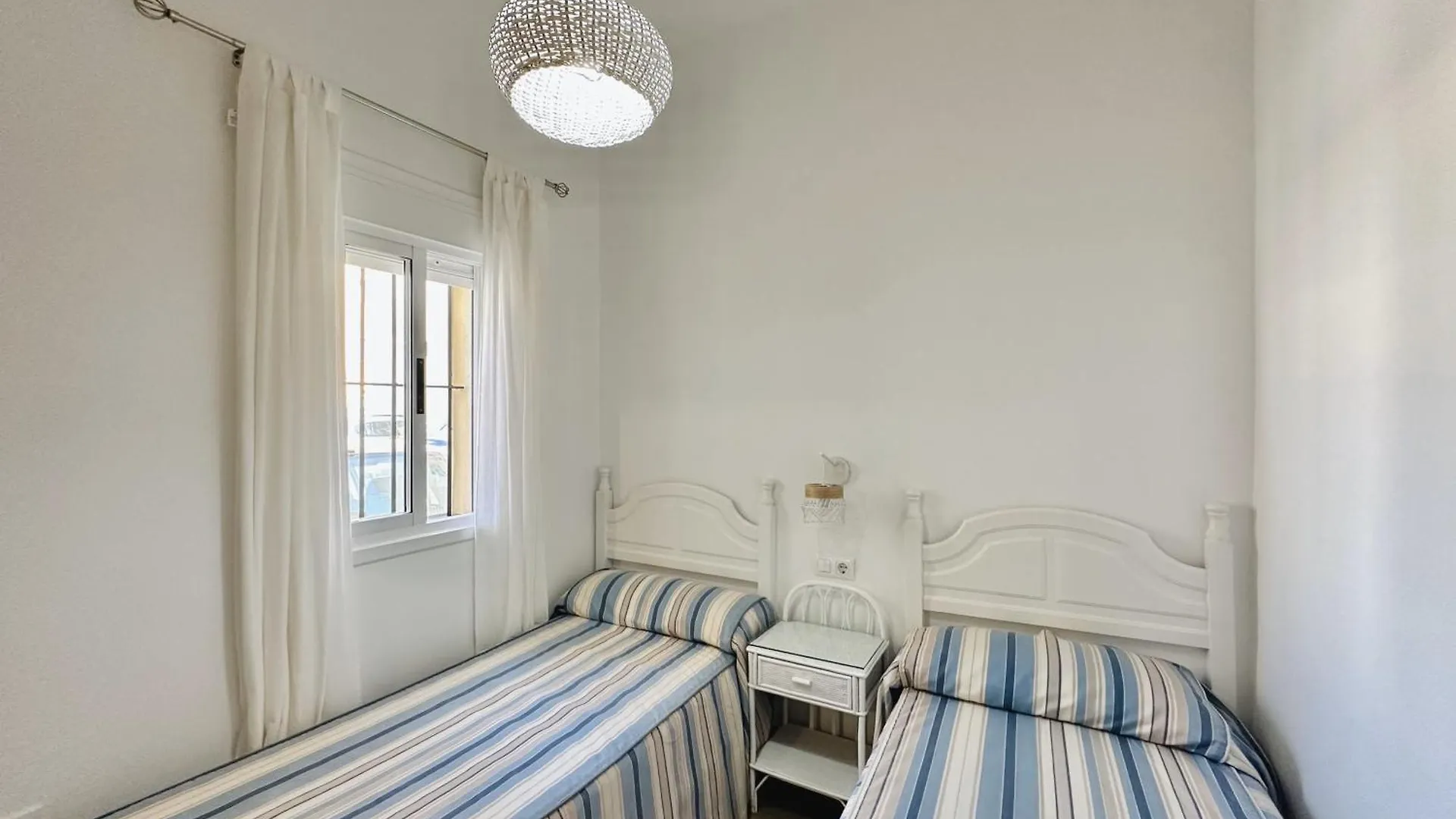 Апартаменты Apartamentos Turisticos Santo Rostro Чипиона Испания