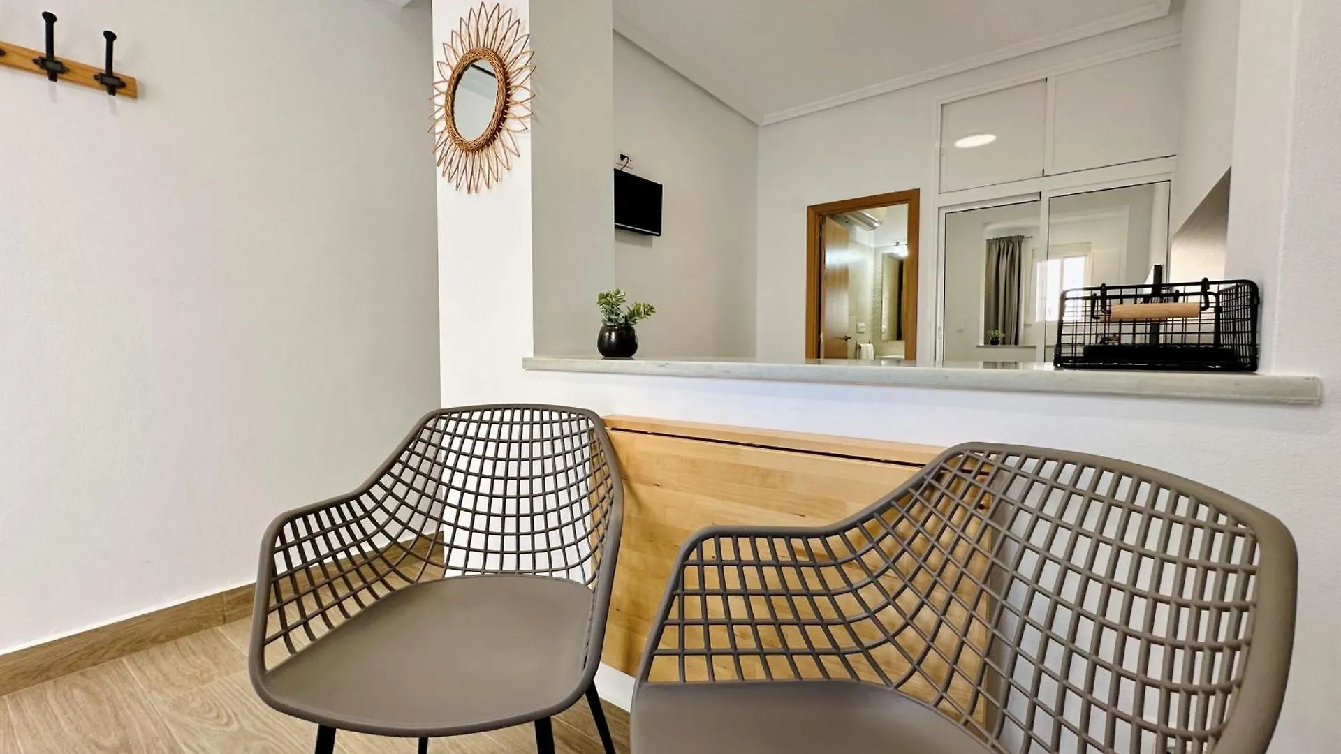 Apartamentos Turisticos Santo Rostro Чипиона