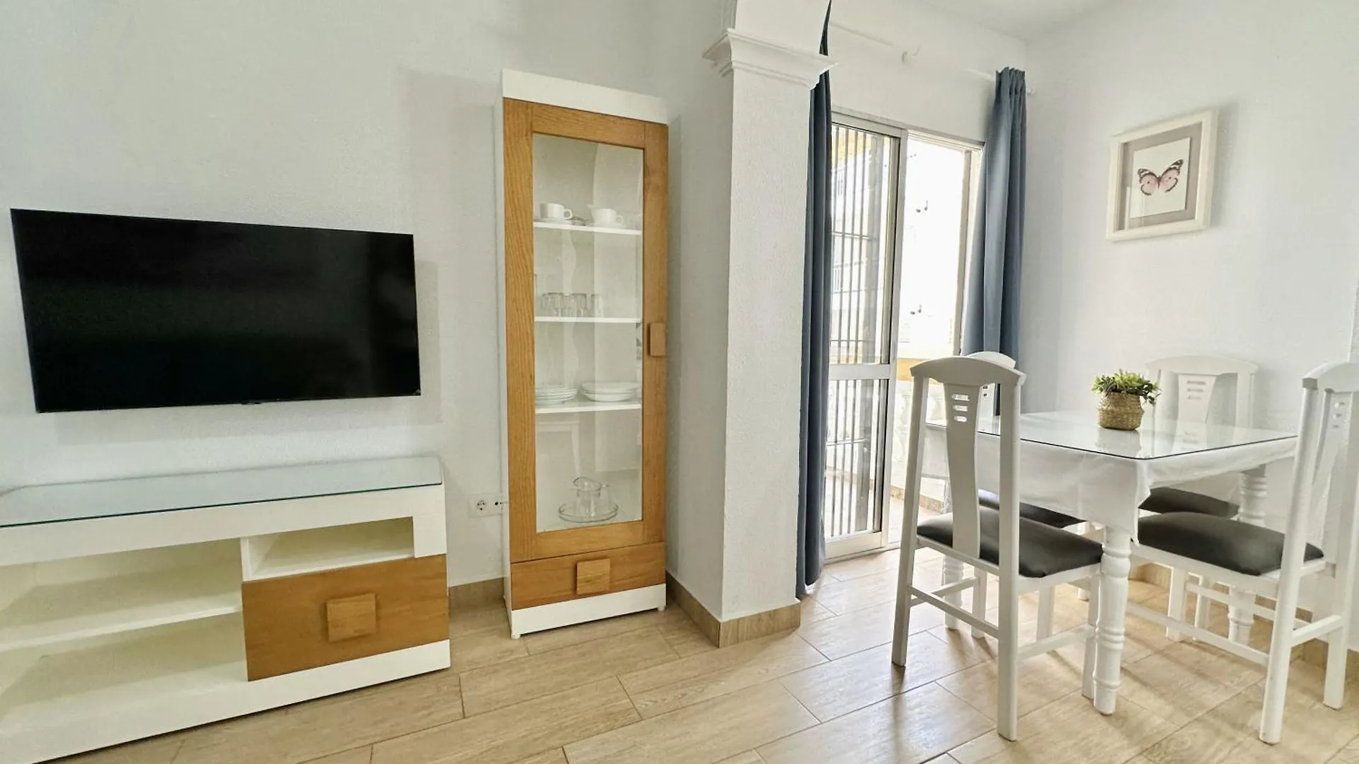 Apartamentos Turisticos Santo Rostro Чипиона Апартаменты